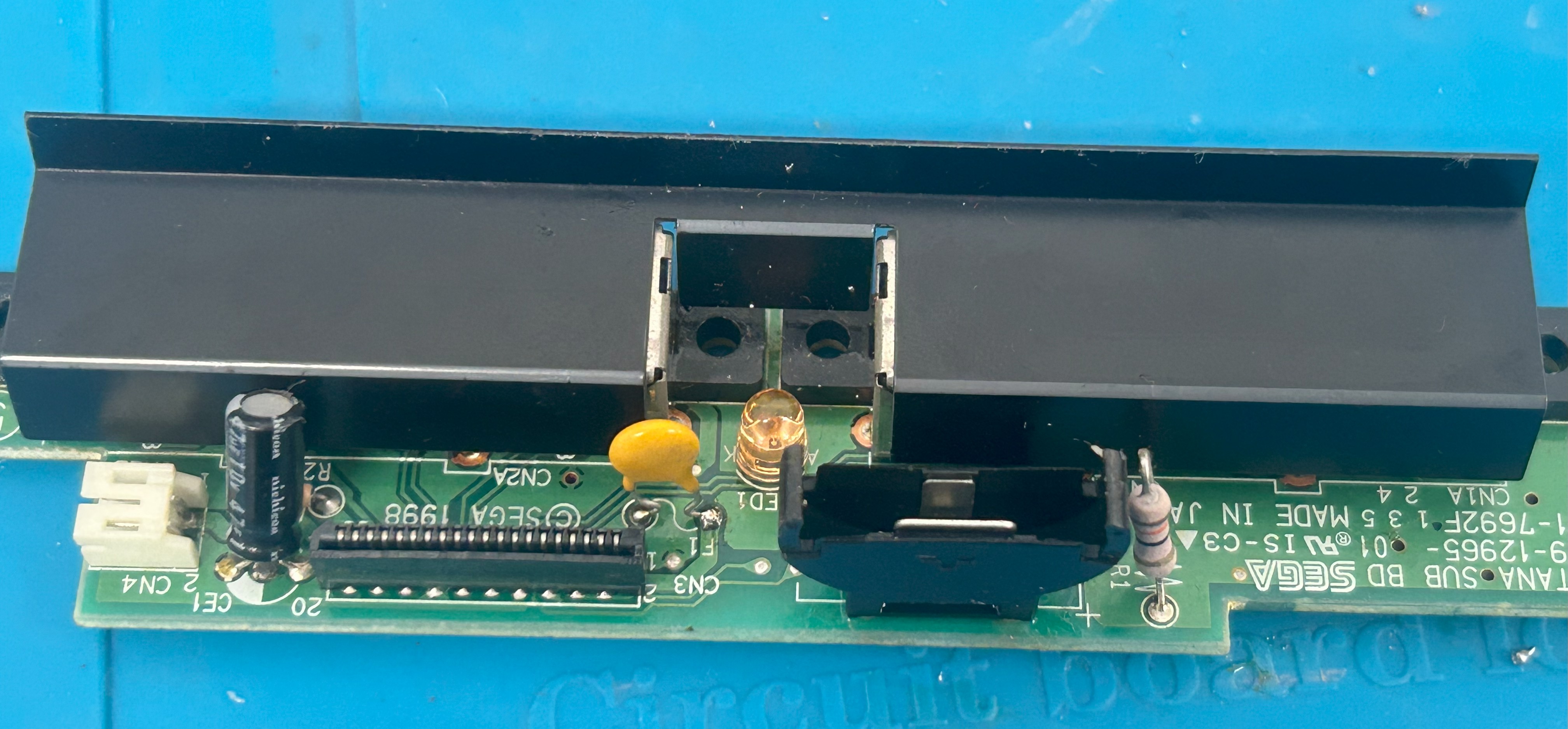 Controller board fuse area