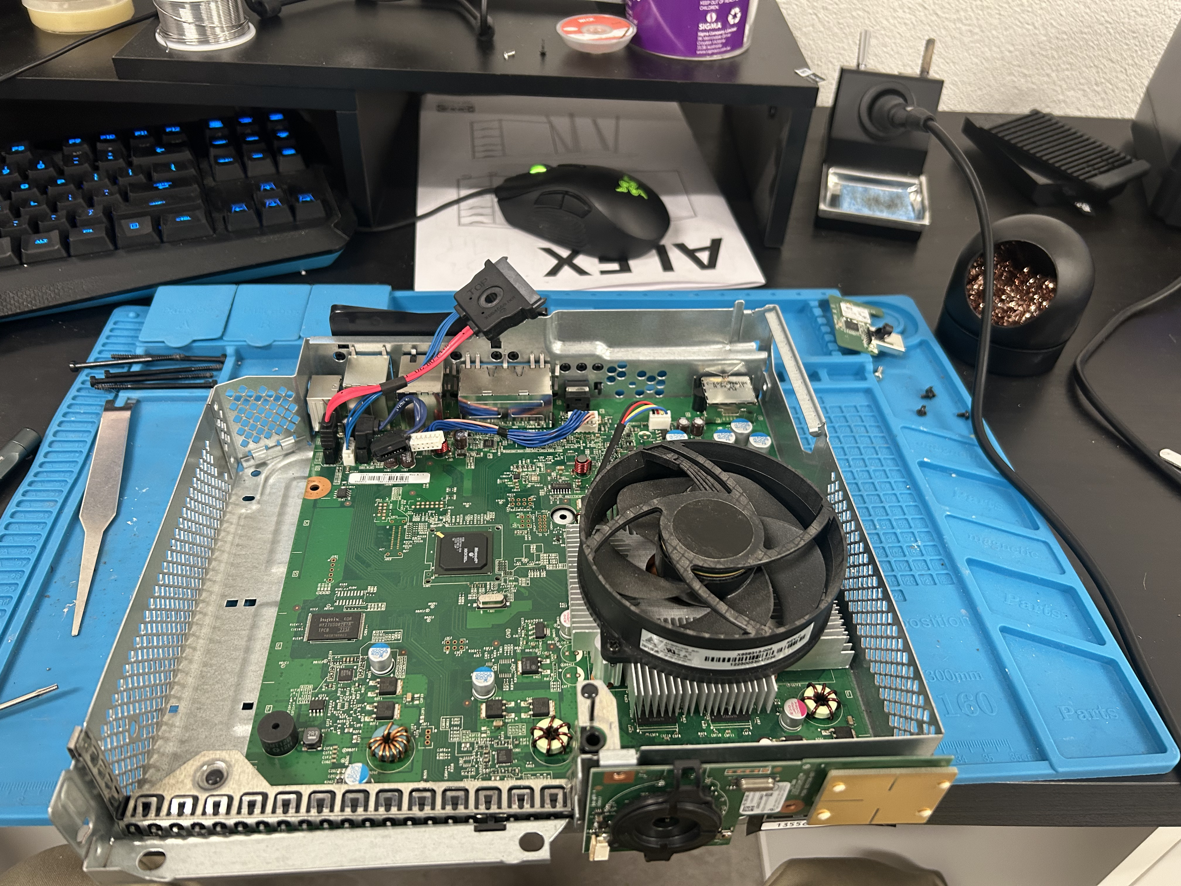 Xbox 360 S console