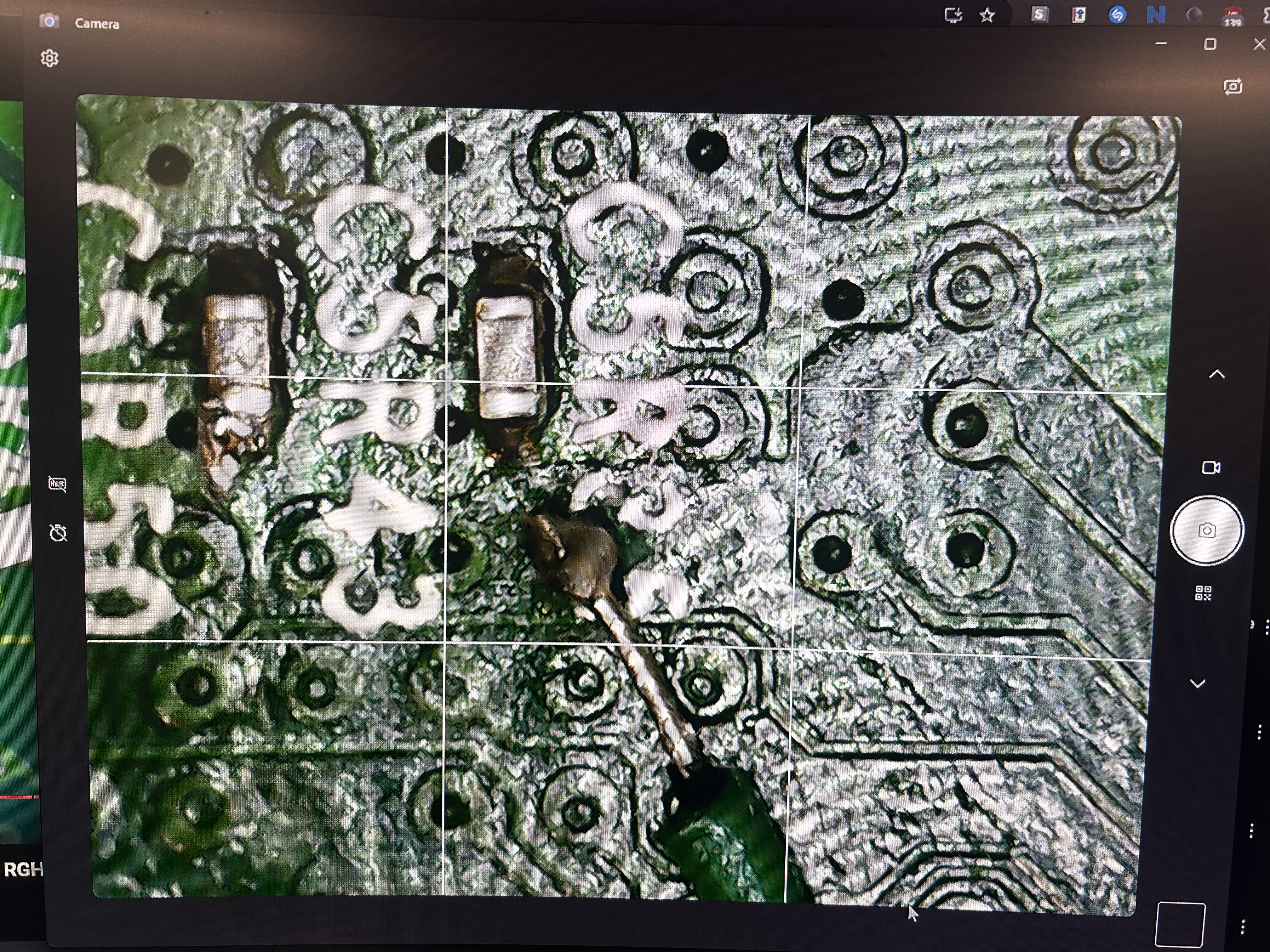 PLL point under microscope with 30 AWG wire