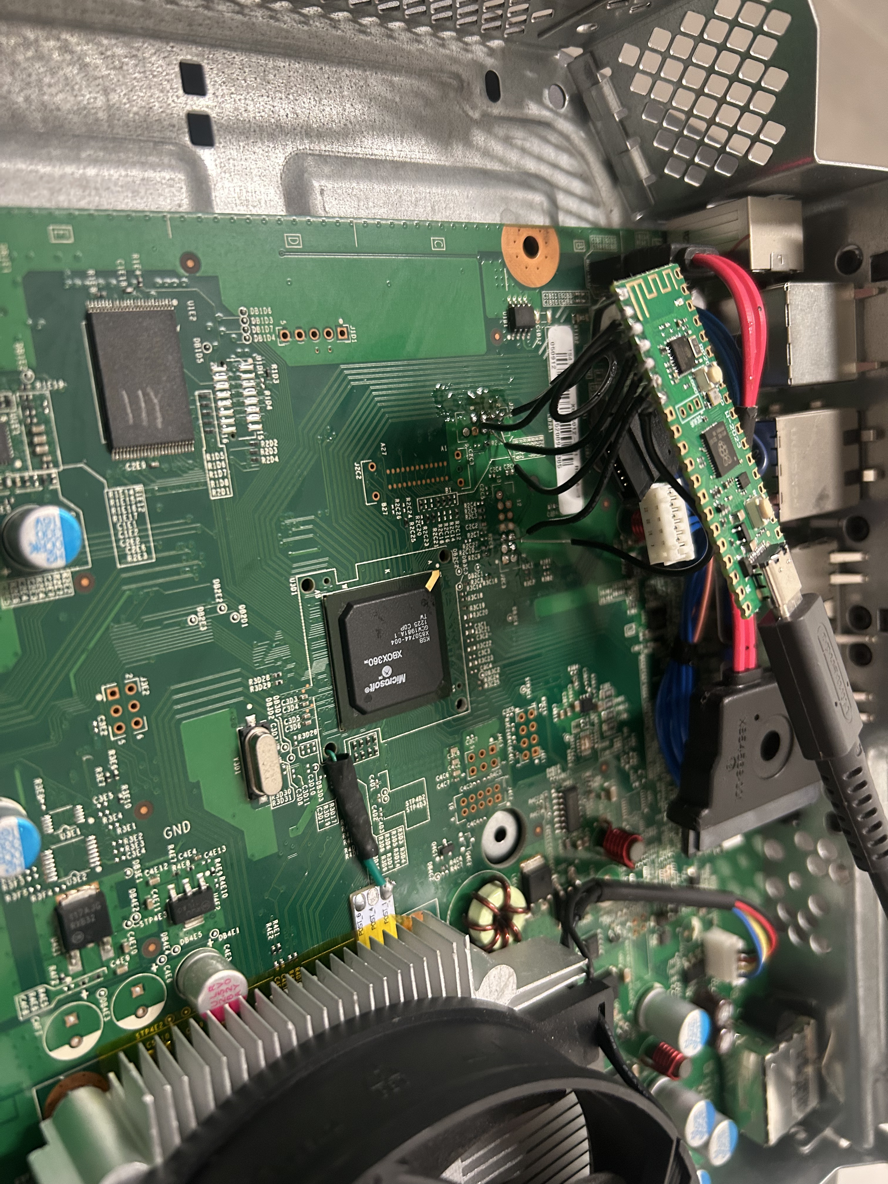 Picoflasher installed to NAND pads